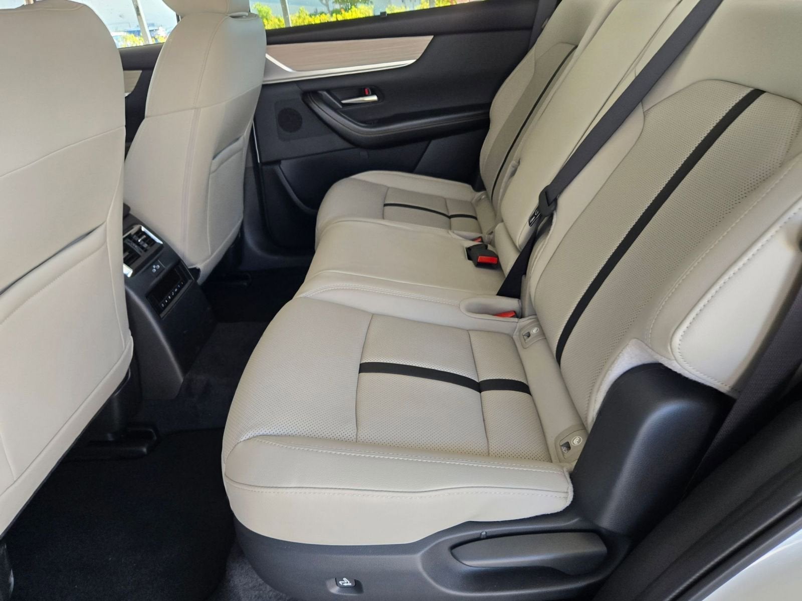 2025 Mazda Mazda CX-90 PHEV Preferred