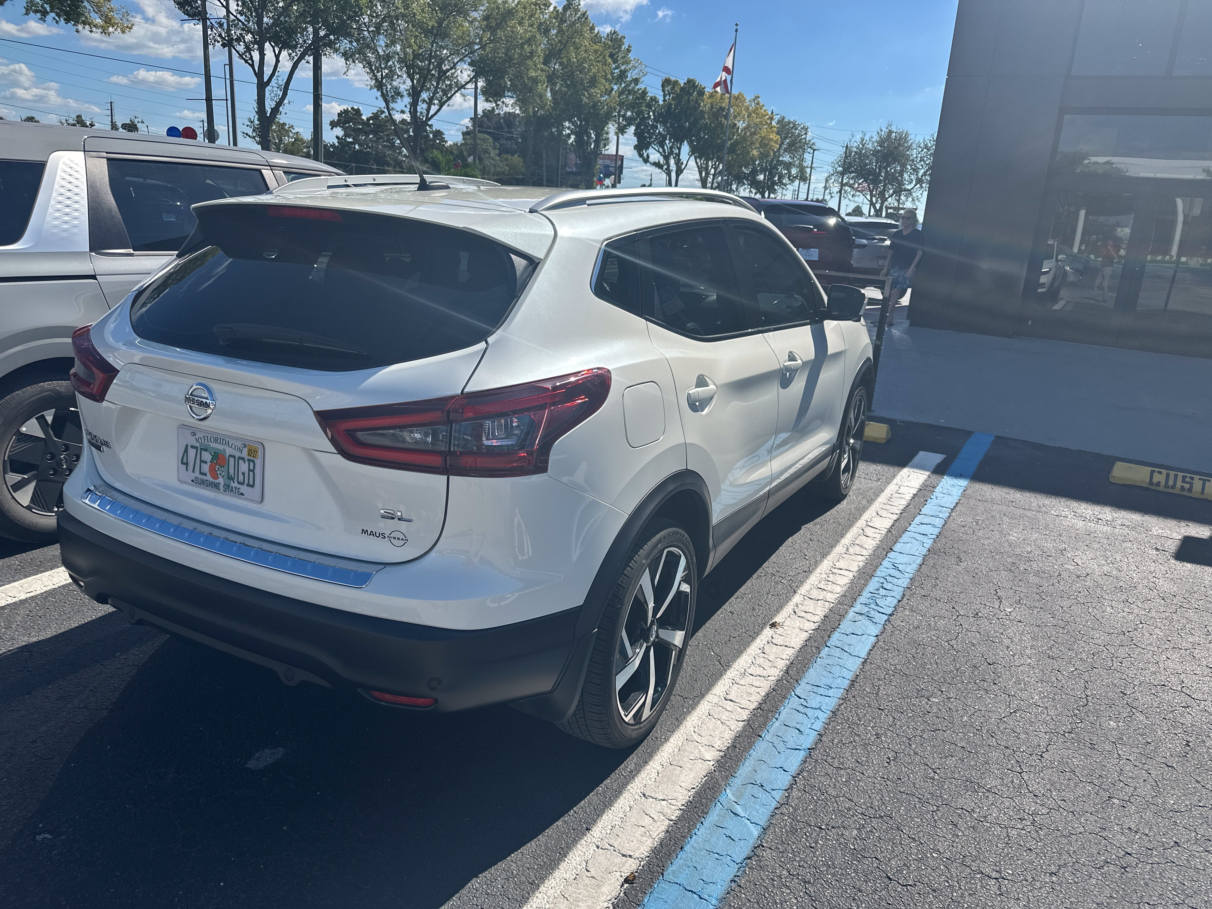 2022 Nissan Rogue Sport SL