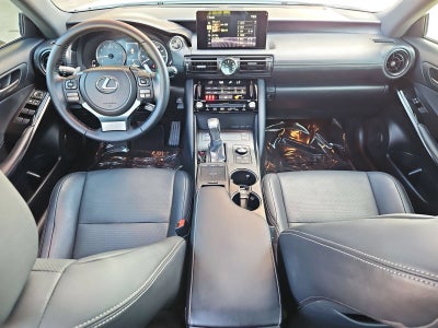 2023 Lexus IS 300