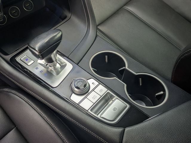 2022 Genesis G70 2.0T