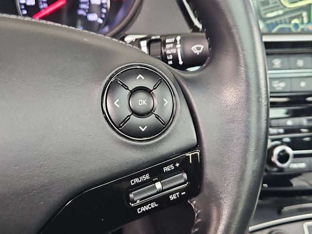2017 Kia K900 Premium