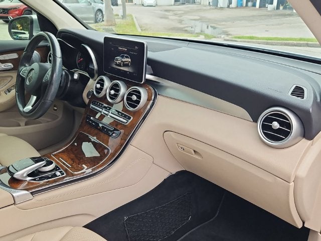2018 Mercedes-Benz GLC GLC 300 4MATIC®