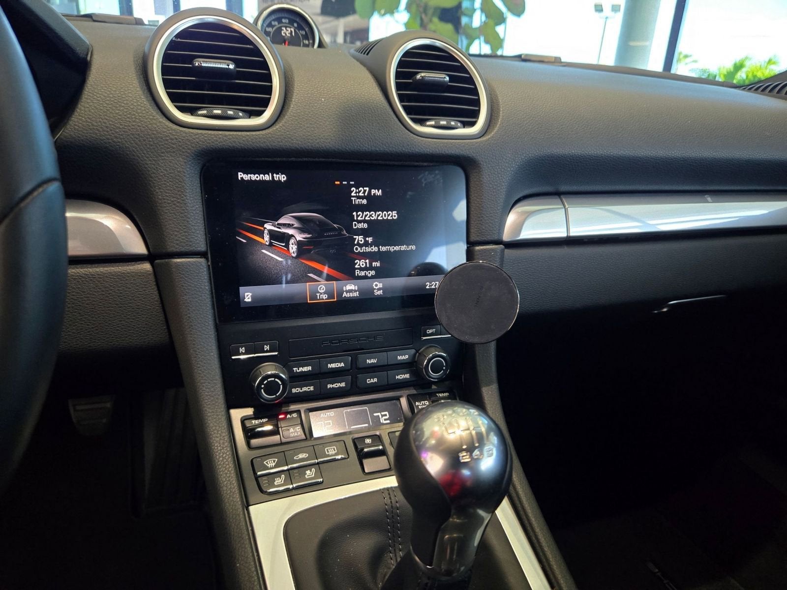 2025 Porsche 718 Cayman Base