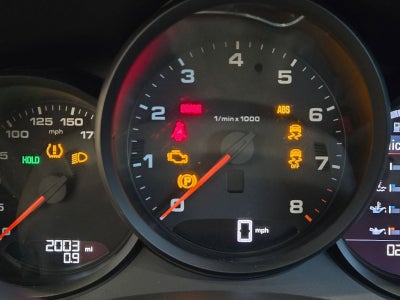 2025 Porsche 718 Cayman Base