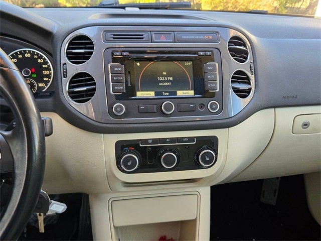2012 Volkswagen Tiguan SE