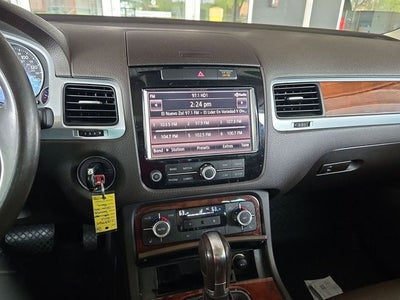 2013 Volkswagen Touareg VR6 FSI Lux