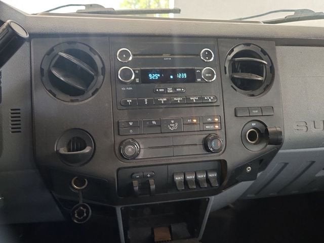 2015 Ford Super Duty F-450 DRW XL