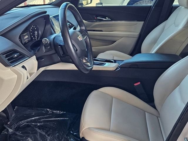 2024 Cadillac CT4 Luxury