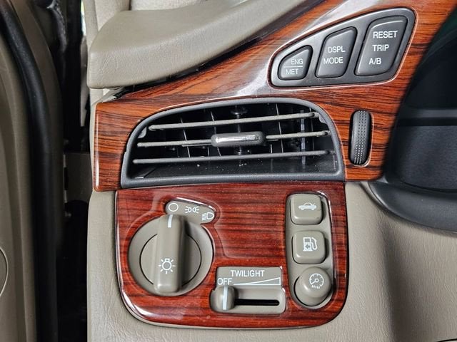 2002 Cadillac Deville 4DR SDN
