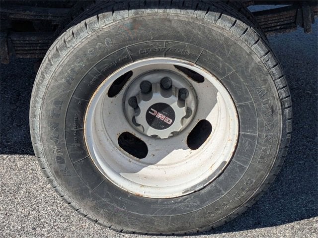 2006 GMC Sierra 3500 HD Chassis Cab WT