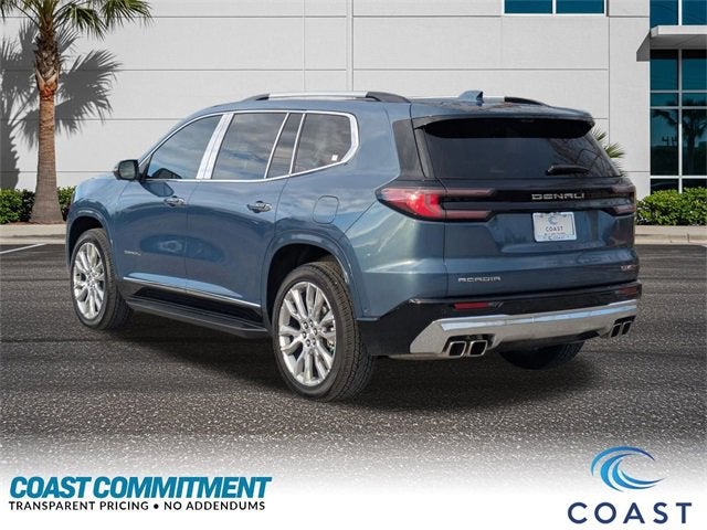 2025 GMC Acadia Denali