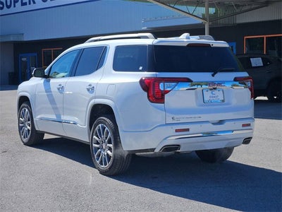 2023 GMC Acadia Denali