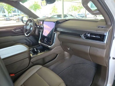 2025 GMC Yukon XL Elevation