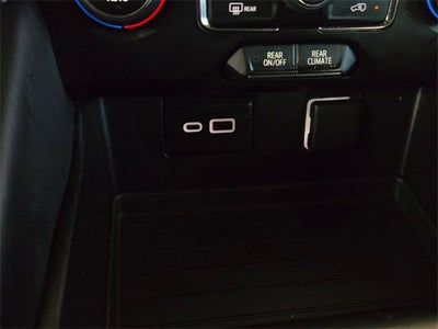 2024 Chevrolet Suburban LS