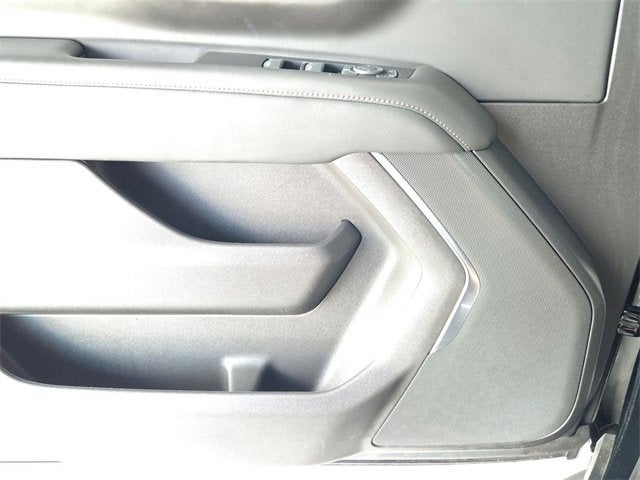 2024 Chevrolet Suburban LS