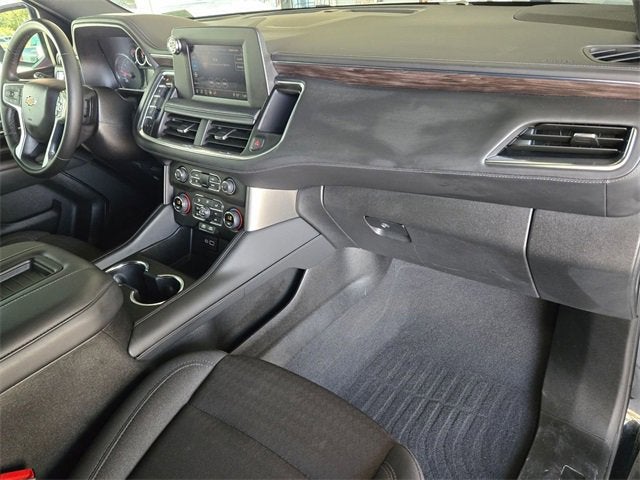 2024 Chevrolet Suburban LS