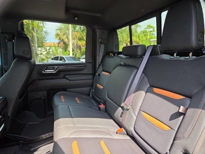 2024 GMC Sierra 2500 HD AT4