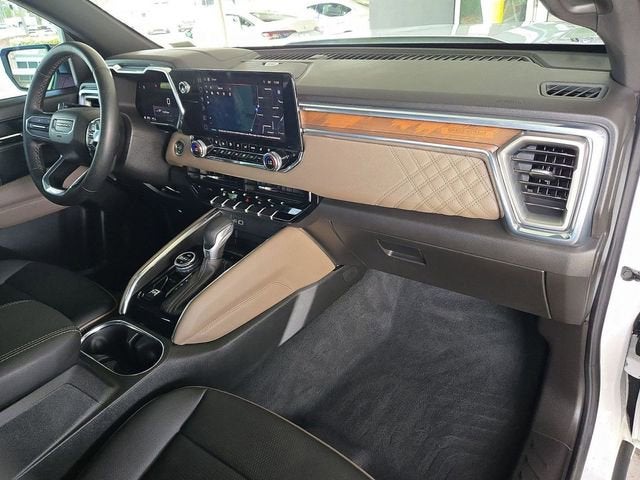 2025 GMC Canyon Denali