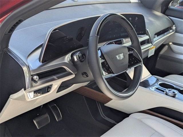 2026 Cadillac VISTIQ Luxury