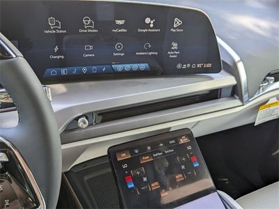 2026 Cadillac VISTIQ Luxury