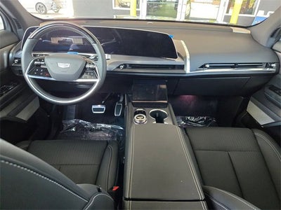 2026 Cadillac VISTIQ Luxury