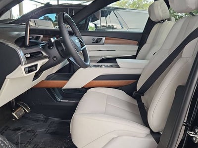 2027 Cadillac VISTIQ Luxury