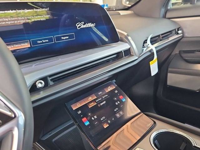 2027 Cadillac VISTIQ Sport