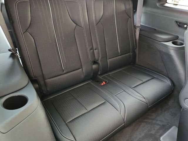 2027 Cadillac VISTIQ Sport
