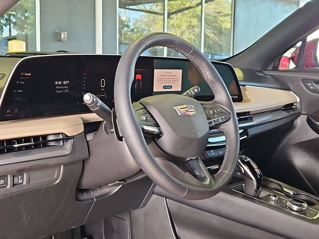 2025 Cadillac XT4 Premium Luxury