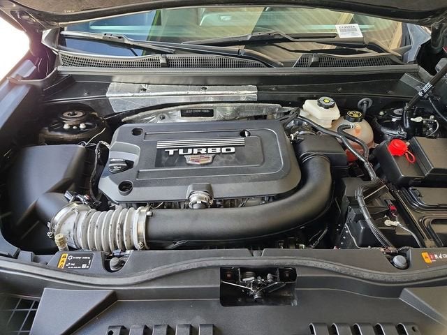 2024 Cadillac XT4 Premium Luxury