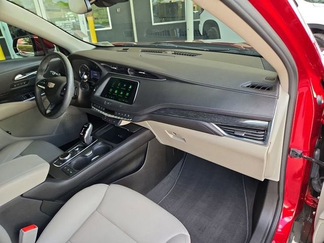 2021 Cadillac XT4 FWD Premium Luxury