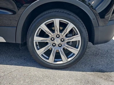 2022 Cadillac XT4 FWD Premium Luxury
