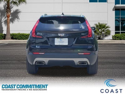 2022 Cadillac XT4 FWD Premium Luxury