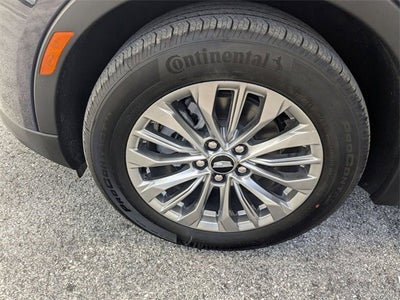 2025 Cadillac XT4 Premium Luxury