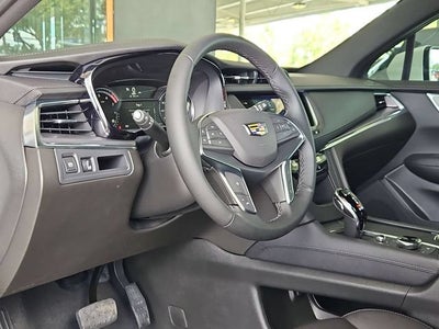 2026 Cadillac XT5 Luxury
