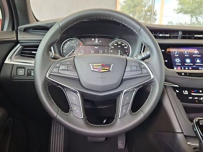 2026 Cadillac XT5 Luxury