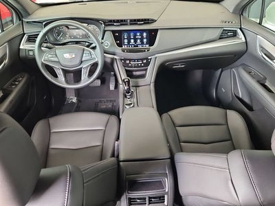2026 Cadillac XT5 Luxury