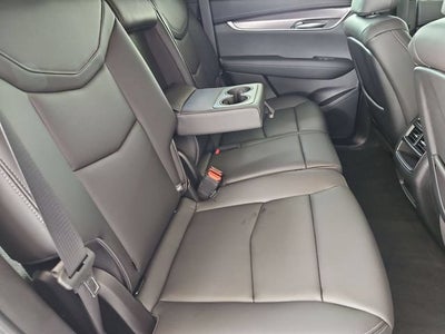 2026 Cadillac XT5 Luxury