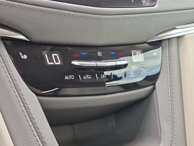 2021 Cadillac XT5 FWD Premium Luxury