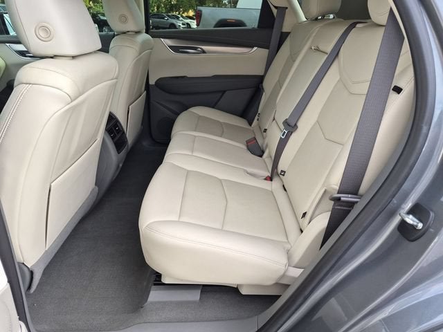 2021 Cadillac XT5 FWD Premium Luxury
