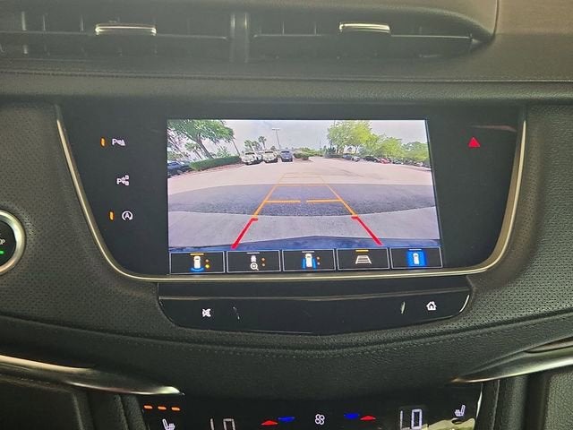 2022 Cadillac XT5 Sport