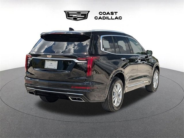2025 Cadillac XT6 Luxury