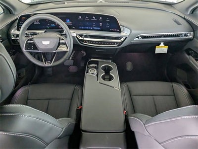 2025 Cadillac LYRIQ Luxury 1