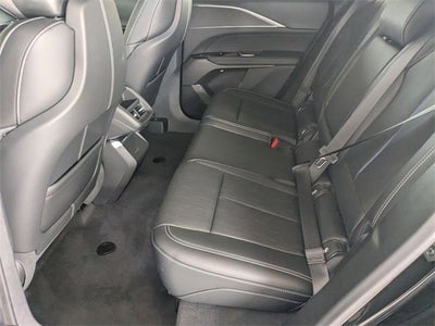 2025 Cadillac LYRIQ Luxury 1