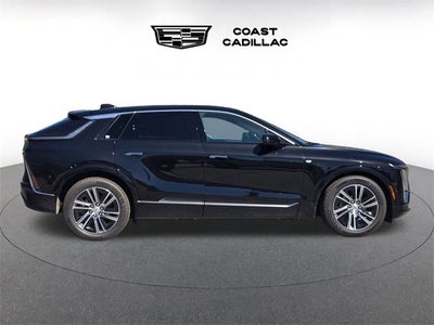 2025 Cadillac LYRIQ Luxury 1