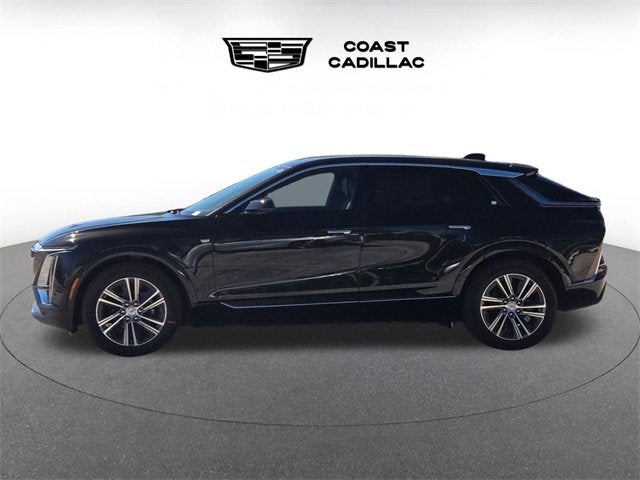 2025 Cadillac LYRIQ Luxury 1