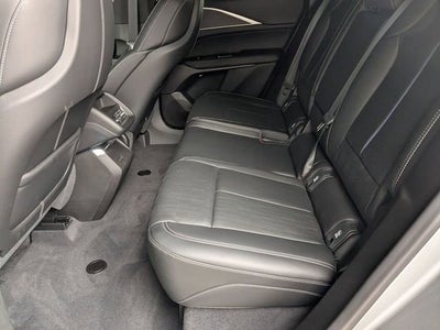 2025 Cadillac LYRIQ Luxury 1