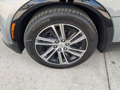 2025 Cadillac LYRIQ Luxury 1