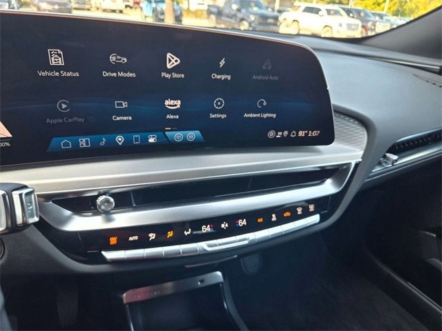 2025 Cadillac LYRIQ Luxury 1