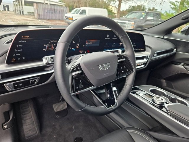 2025 Cadillac LYRIQ Sport 1